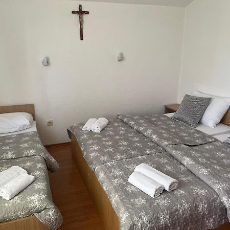 Hotel Pansion Luka à Međugorje Extérieur photo